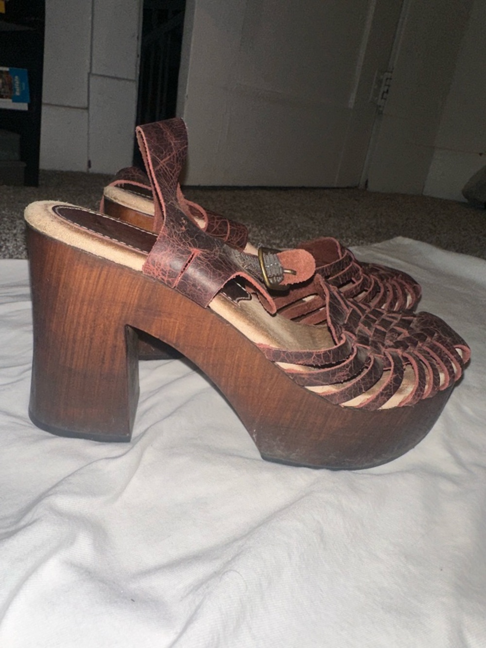 Sbicca Platform Fisherman Heels